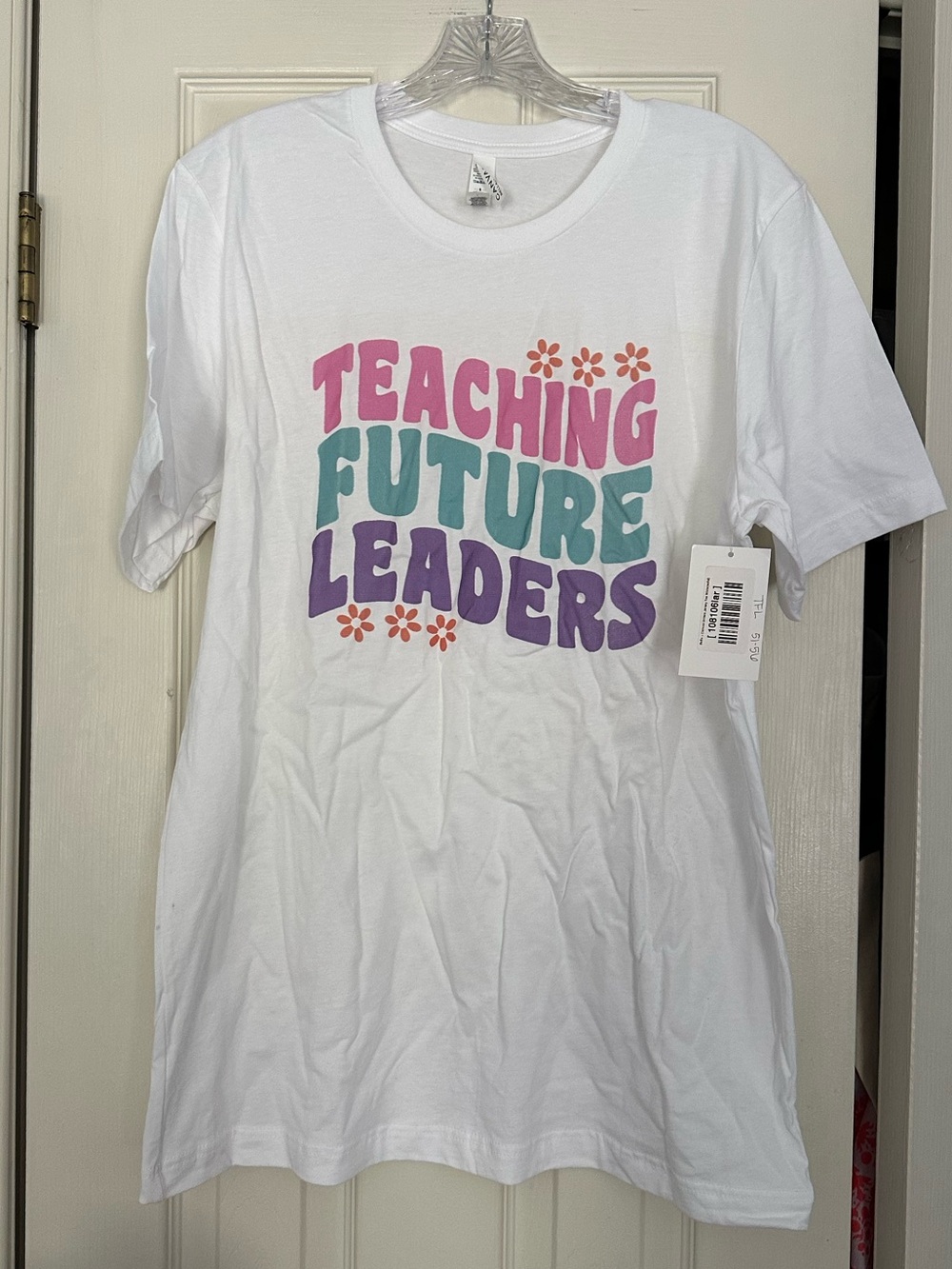 NWT White "Teaching Future Leaders" graphic tee